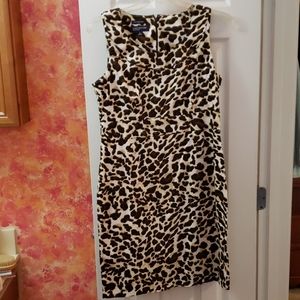 Jones New York Animal Print Shift Dress